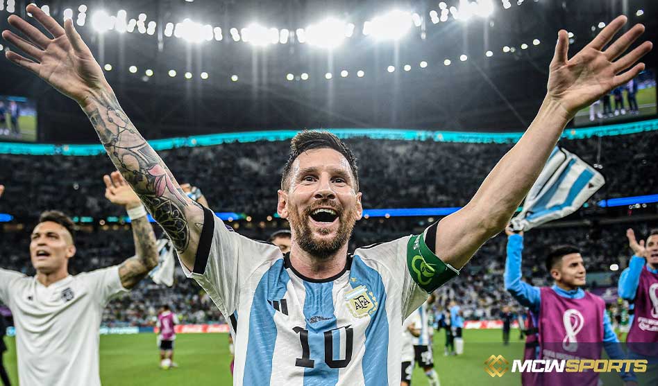 Lionel Messi scores against Mexico to keep Argentina's World Cup chances alive in the matchup