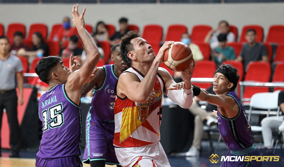 Beermen take on FiberXers for the victory while feeling good about themselves