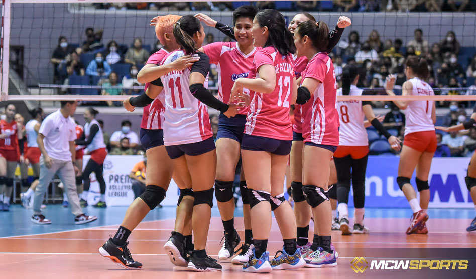 Cignal gets legally smashed by Creamline at PVL 2023