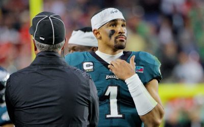 Eagles quarterback Hurts comes up short against rival Mahomes – again – after Super Bowl loss