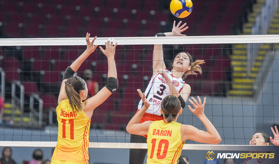 In a comeback against PLDT, “Inspired” F2 Logistics moves closer to the bronze