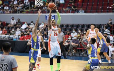 Arwind Santos joins Pampanga in time for the MPBL playoff run by Giant Lanterns