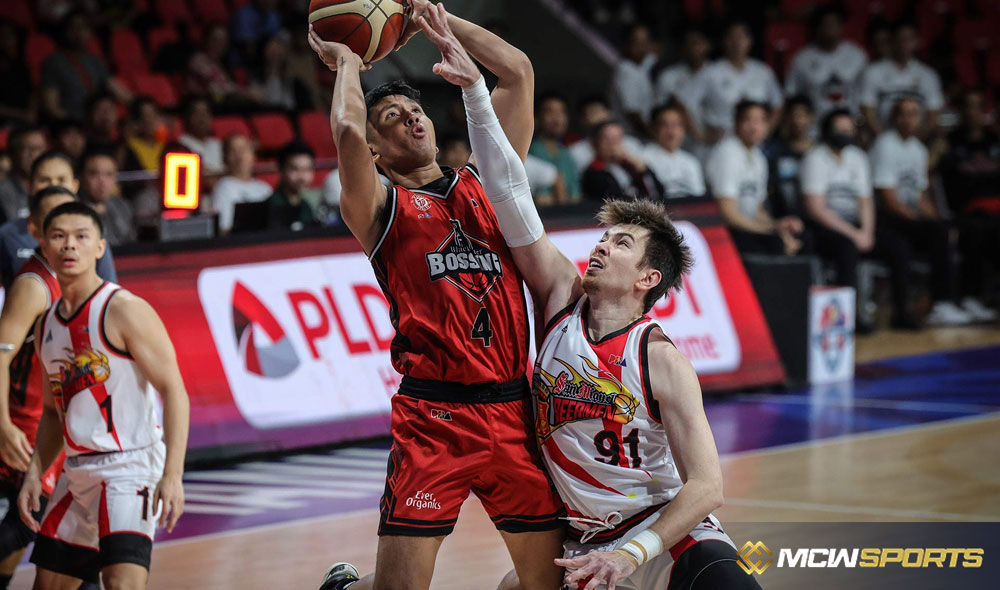 Blackwater defeats SMB in a crucial game to maintain its hopes of making the playoffs