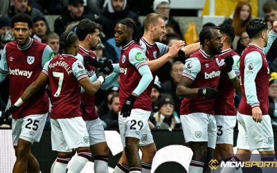 West Ham United Beats Newcastle 2-0 to Ease Pressure on Coach Lopetegui