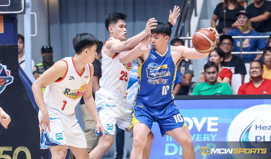 Santi Santillan Earns PBA Player of the Week Honors for Leading Rain or Shine Past Magnolia