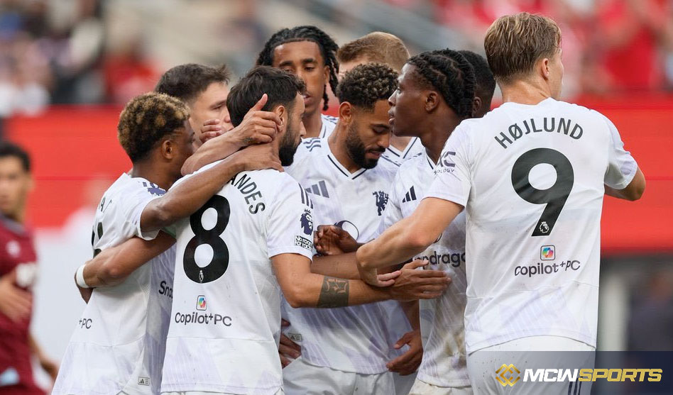 Manchester United defeats West Ham 2-1 in a preseason friendly thanks to Fernandes’ double