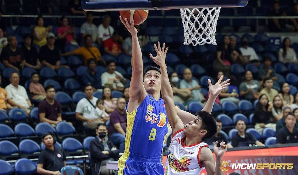 PBA: Calvin Oftana’s Ankle Strain: A Test of Grit in TNT’s Semifinal Push
