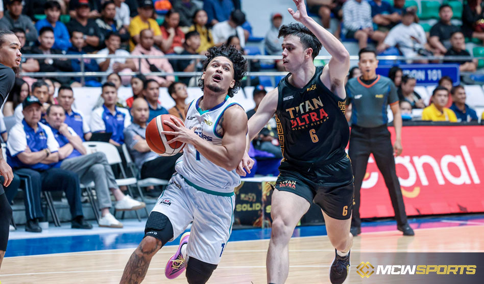 PBA; RJ, Juan Gomez de Liaño Out of Rookie-Sophomore vs Juniors Showcase