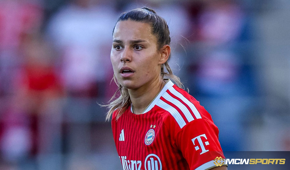Setback for Bayern, Oberdorf Sidelined by Knee Injury